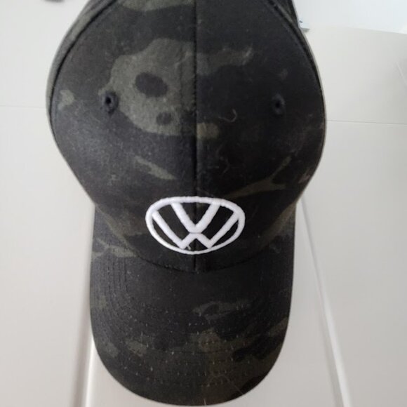 VW Flexfit Cap - Picture 1 of 2